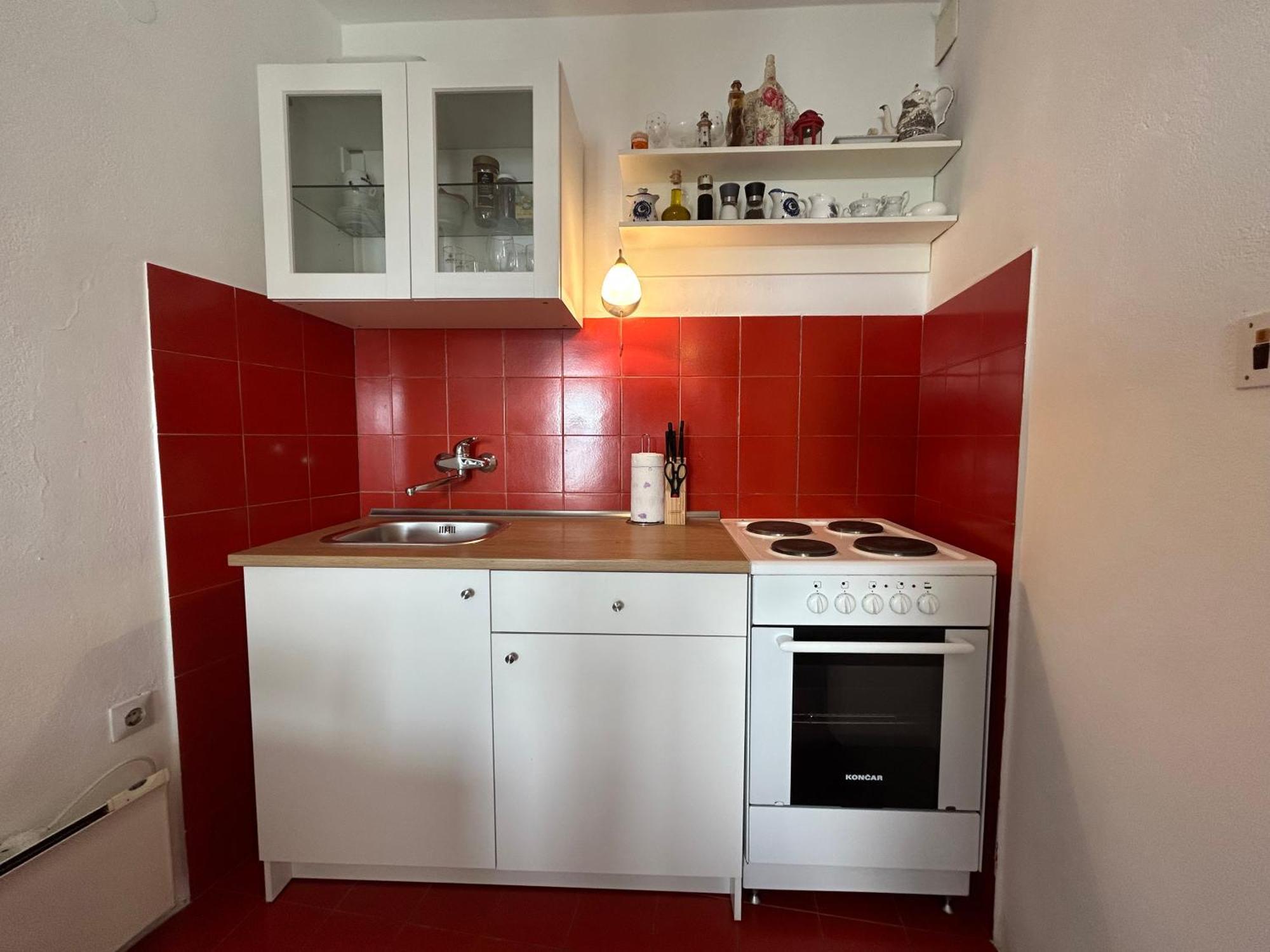 Seafront Studio Apartment+Balcony 포드고라 외부 사진