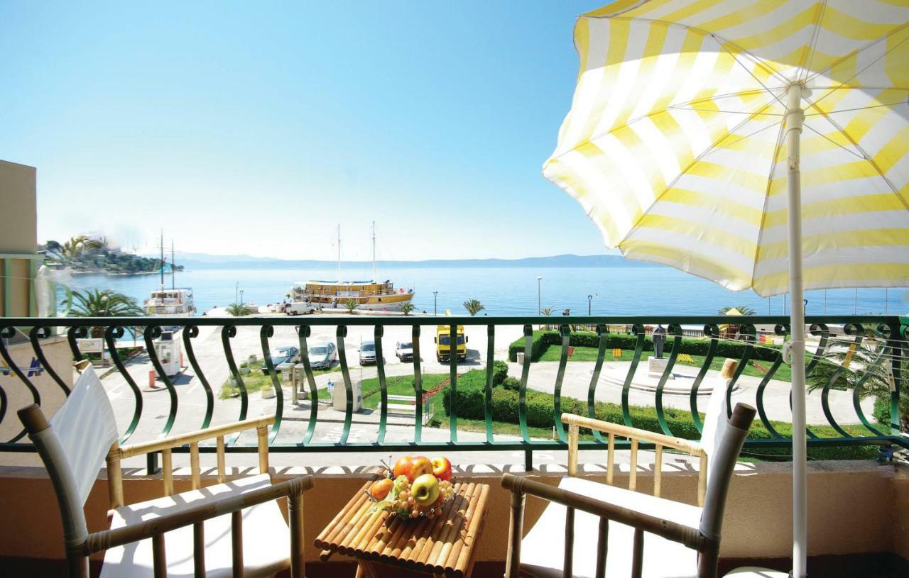 Seafront Studio Apartment+Balcony 포드고라 외부 사진